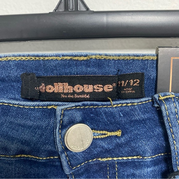 Dollhouse Jackie High Rise Flare Jeans Size 11/12 - Picture 3 of 7